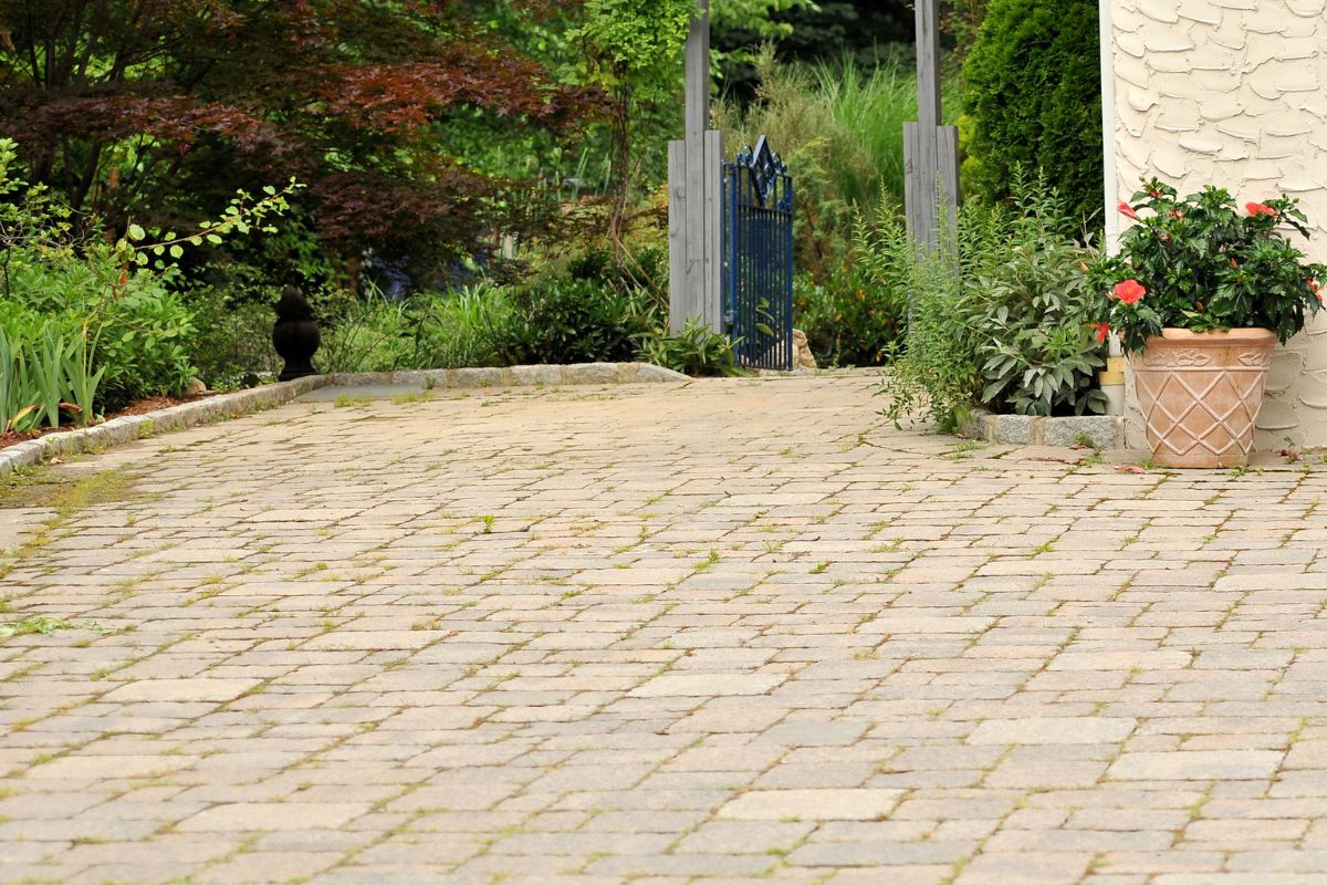 quel matériau allée maison