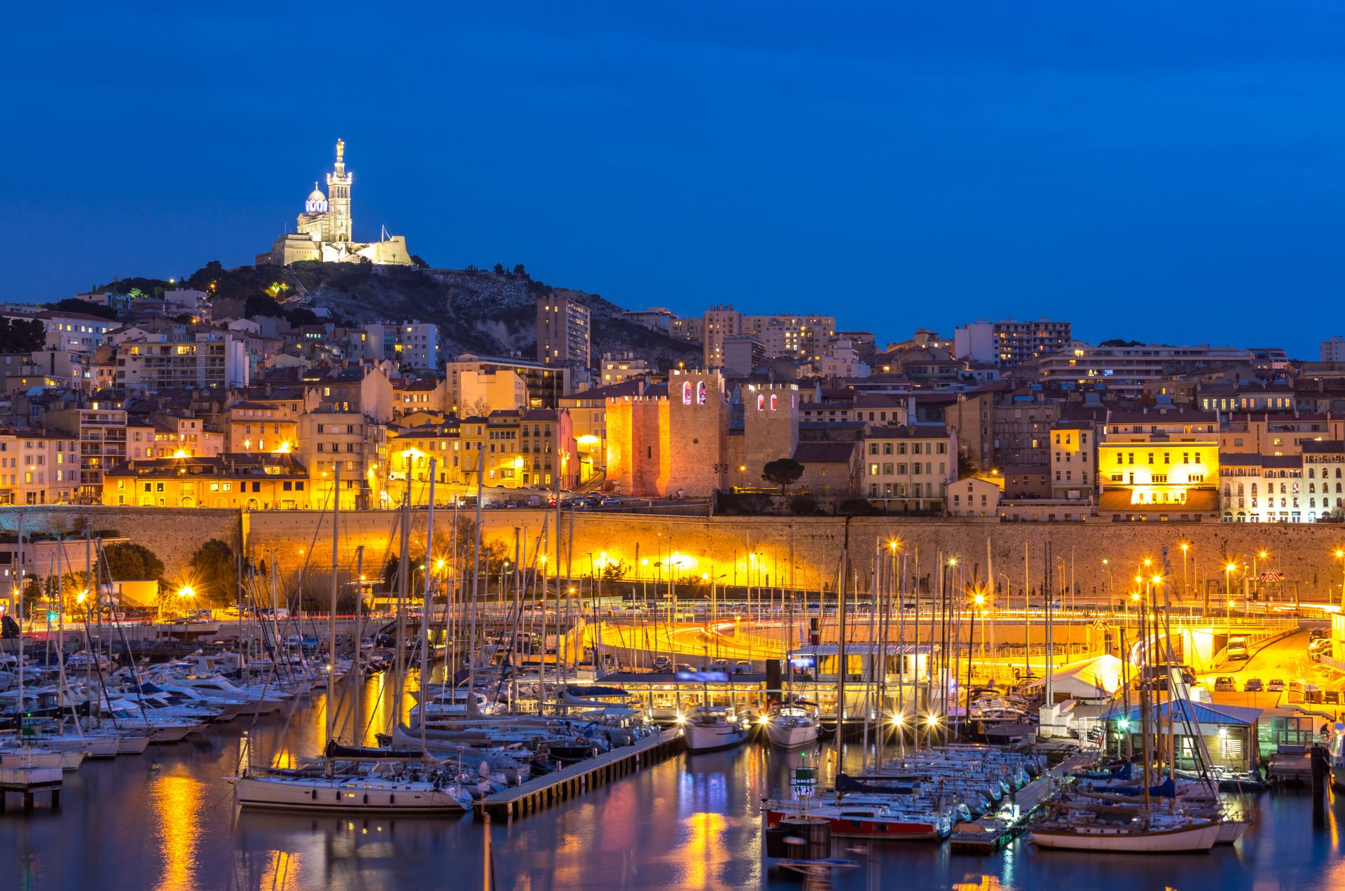 Pourquoi Visiter La Côte D'azur En Hiver