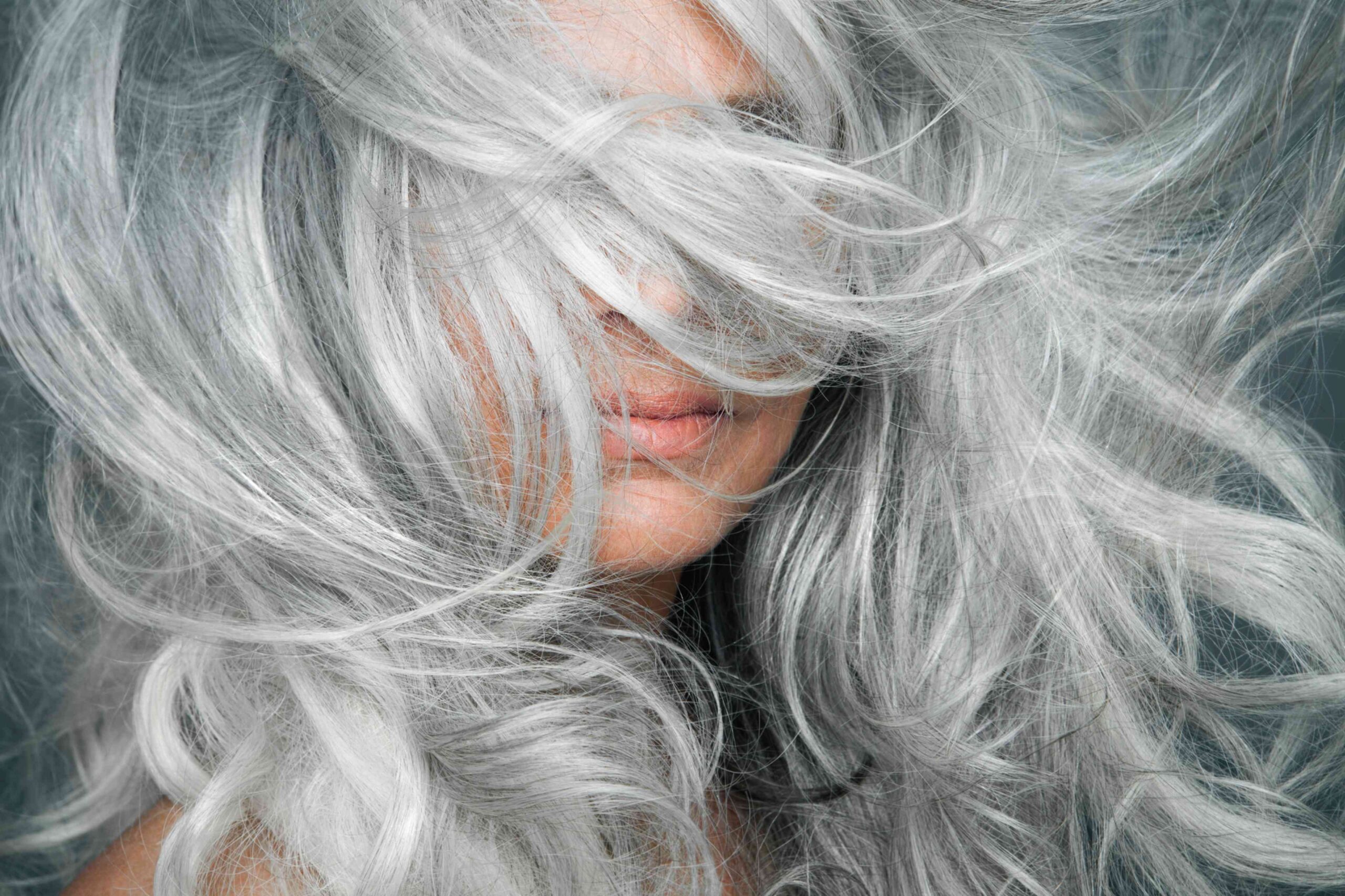 Cheveux Gris Astuces